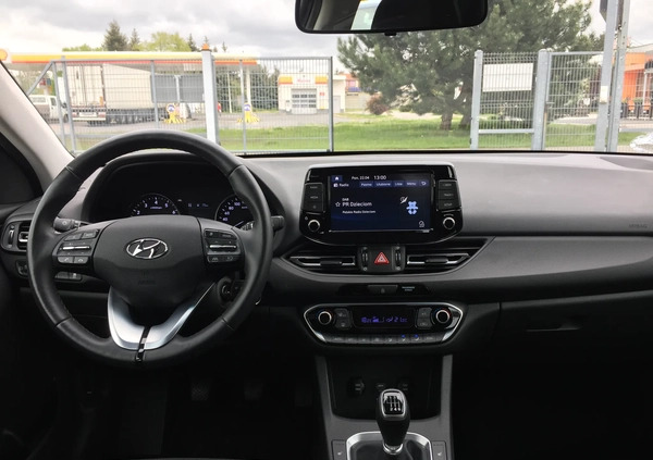 Hyundai I30 cena 68900 przebieg: 15600, rok produkcji 2022 z Kałuszyn małe 172